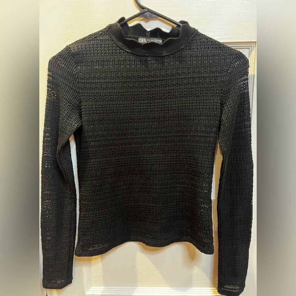 Zara Cut Work Top With Ruffled Neck Black Size M